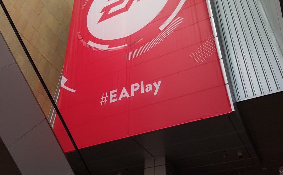 Battlefield 1: Weiteres Off-Screen Foto und Eindrücke von der EA Play 6 CkxL5m VEAAMiqt